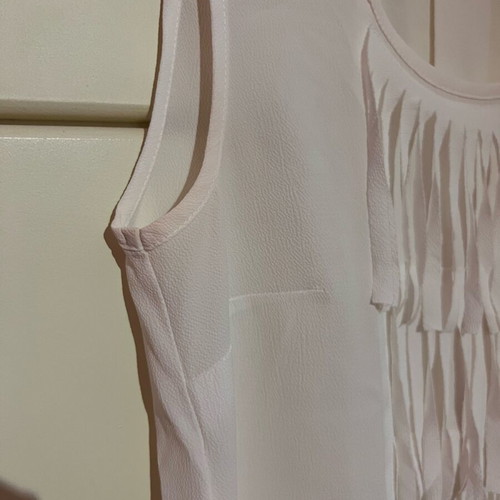 White Bill Cost sleeveless blouse like new