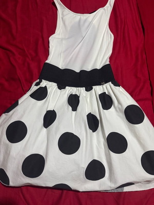 Linea D'oro polka dot dress like new with tulle and black bow