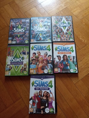 The Sims 4 PC game collection, 7 DVDs