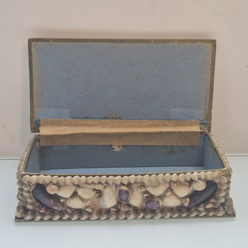 Handmade Seashell Jewelry Box, 1970s Vintage Folk Art Trinket Box