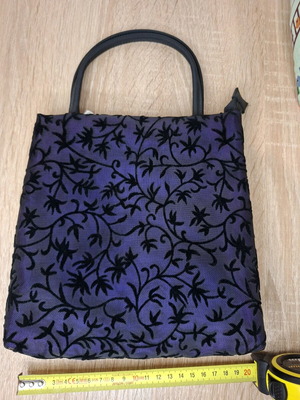 Vintage βραδινό τσαντάκι Versace καινούργιο, midnight blue