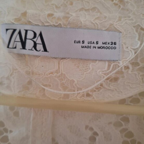 Zara Lace Jacket like new, elegant, ecru color, size S