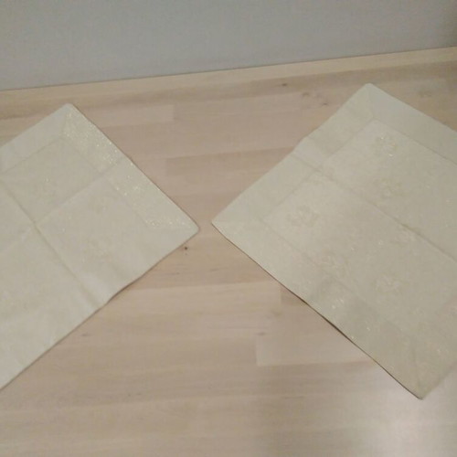 Set of 6 collectible authentic Christmas table runners Maison Folie 2003