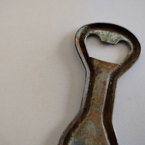 Fix Hellas bottle opener used, old promotional