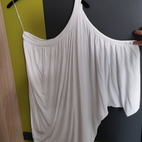 ZigZag asymmetric women's dress used, size M/L, white