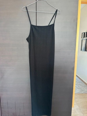 Μαύρο maxi φόρεμα H&M medium σαν καινούργιο