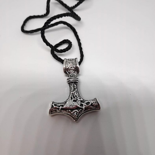 Thor's Hammer Pendant Necklace like new, silver metal with adjustable cord