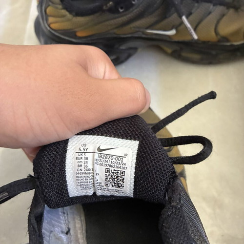 Nike Air Max Plus TN sneakers used, black/gold, EU 38