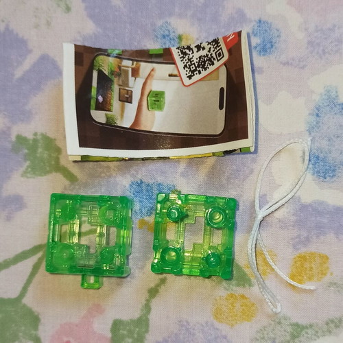 Emerald Block Minecraft Kinder Joy figure new