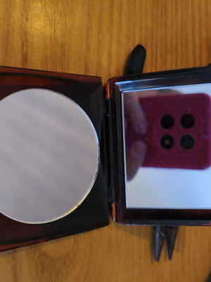 Compact mirror case new with regular and magnifying mirror