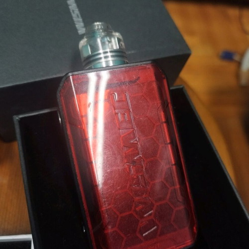 Vape electronic cigarette Wismec Sinuous V200 200W and Oumier Wasp Nano RDA used