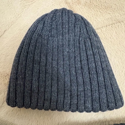 Wool hat and scarf set gray 100% new
