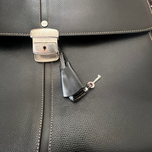 Lamarthe leather bag like new, black, with laptop compartment