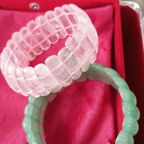 Massive bracelets made of high-quality natural semiprecious stones, like new