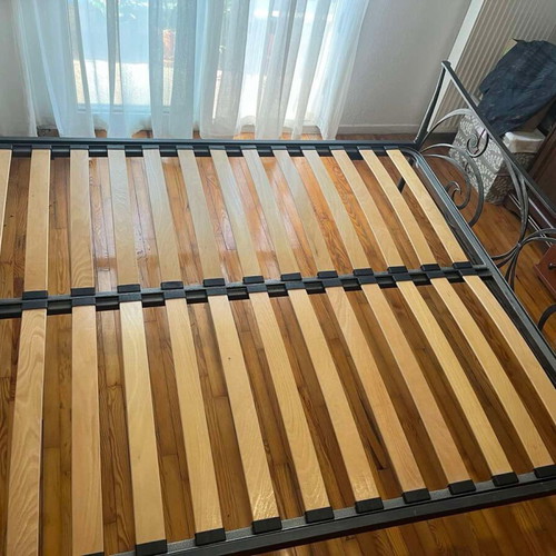 Handmade Italian iron double bed like new