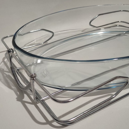 Marinex Glass Oven Dish with Metal Base like new, 35x23 cm