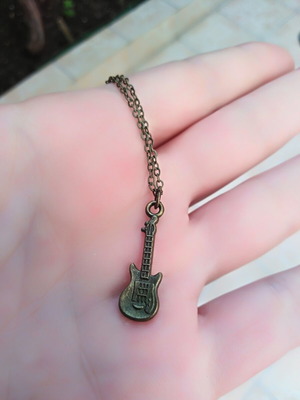 Bronze Guitar Necklace new with chain