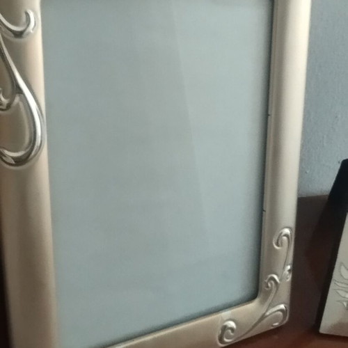Σετ 2 κορνίζες 10x15cm μεταχειρισμένες