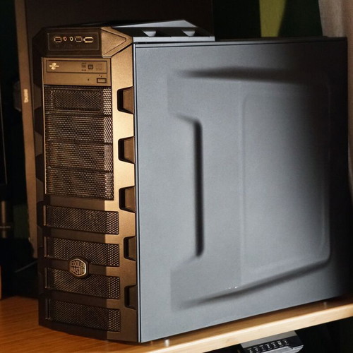 Cooler Master HAF 922 gaming computer case used