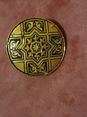 Vintage 50s damascene pin like new, 24k gold plated