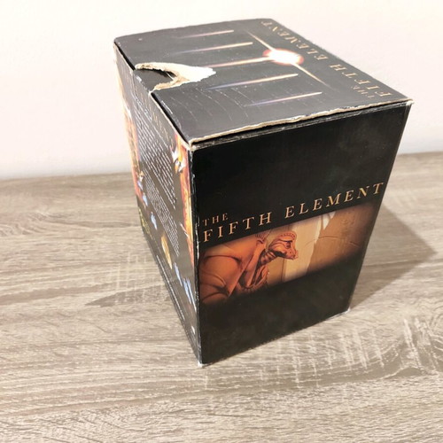 Mondoshawan Bobblehead figure used from The Fifth Element 2007