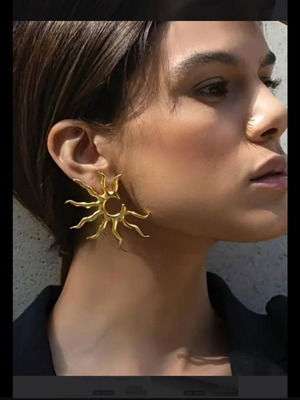 Stylish Sun Earrings new, gold plated