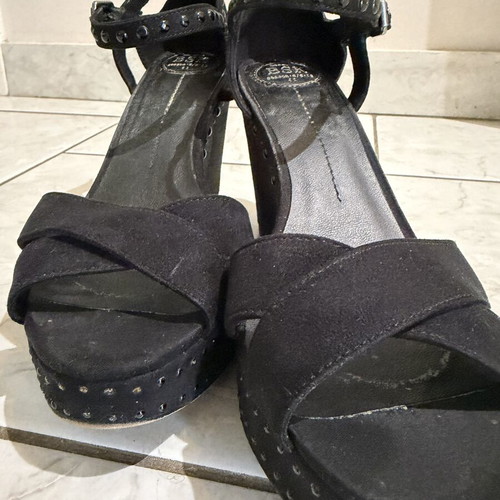 Bershka women's black platform sandals size 41 used