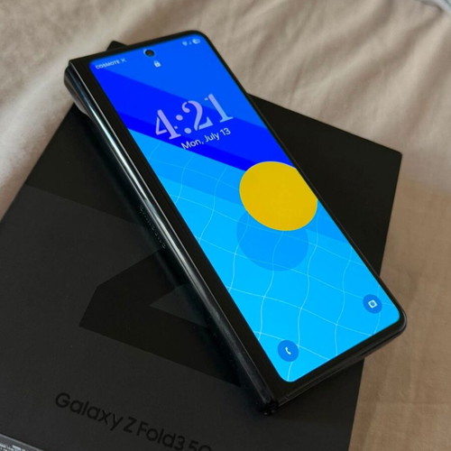 Samsung Galaxy Z Fold 3 5G used, 512GB, black, Android