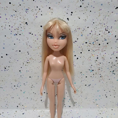 Bratz 10th anniversary Cloe nude used with flaws