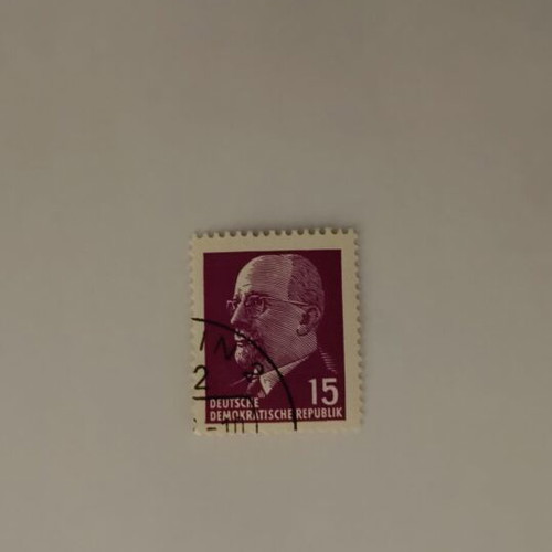 Collectible stamp East Germany DDR 15 like new
