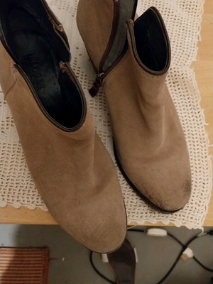 Tommy Hilfiger ankle boots size 39 like new
