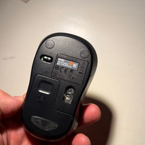Logitech M185 wireless mouse used, black and blue