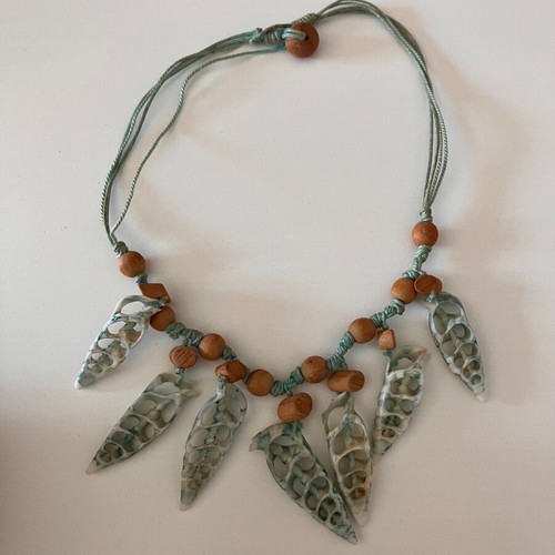 Handmade necklaces like new from shells and wooden items, set of 3