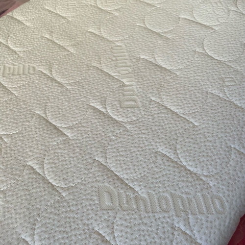Dunlopillo baby mattress like new, 1.40x0.70, natural latex