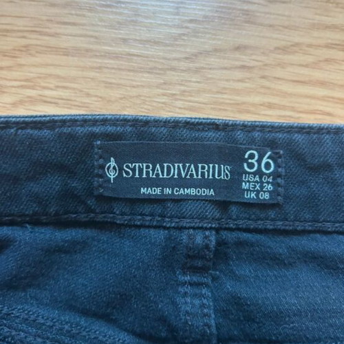 Midi denim skirt with front opening Stradivarius like new, black, size S