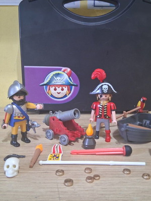 Playmobil Pirates Carrying Case 5894 used