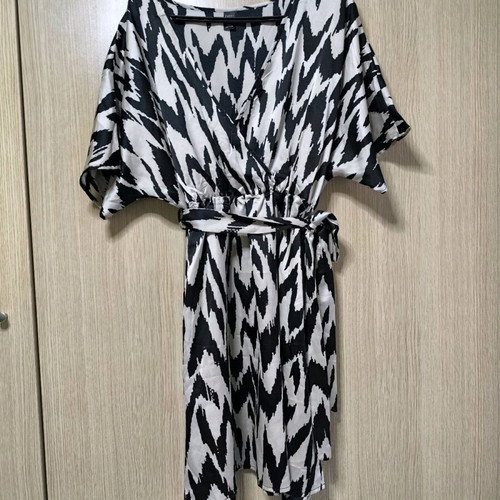 Shein satin dress size XL like new