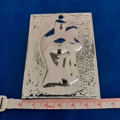Metal votive new in excellent condition