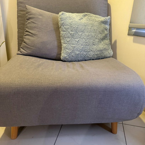 Armchair bed like new