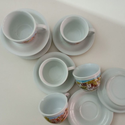 Set of 6 collectible Lumidis coffee/tea cups with saucers, new