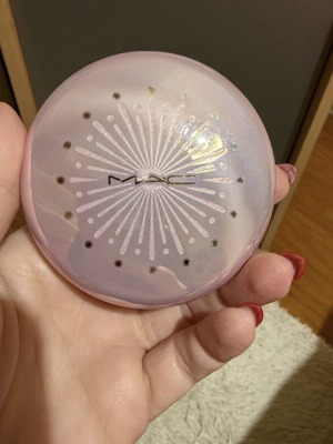 Mac Extra Dimension Skinfinish Highlighter limited edition new
