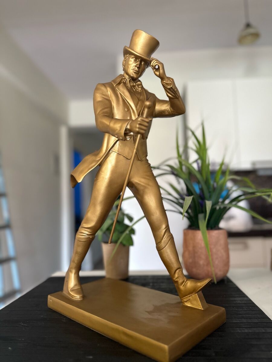 Johnnie Walker Striding Man Collectible… - € 150,00 - Vendora.cy