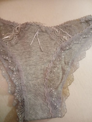 Εσώρουχο γκρι δαντέλα καινούργιο, 95% cotton