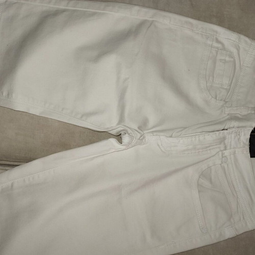 Denim white bermuda shorts new, classic fit