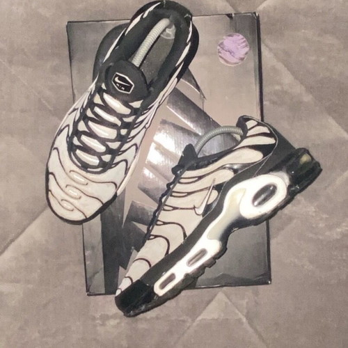 Nike Tn Air Max Plus 2018 σαν καινούργιο, μαύρο και άσπρο