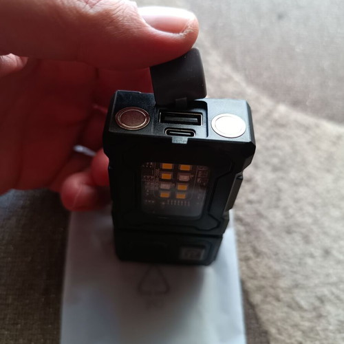 Magnetic COB Flashlight with Adjustable Angle, LED and LCD Screen new