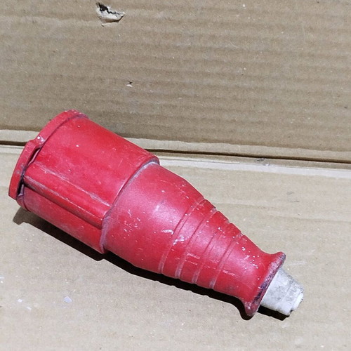 Three-phase female extension plug 4×16A used, 3P+Ground