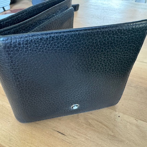 Montblanc leather wallet 12cc with coin case like new, black