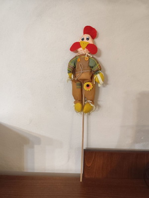 Decorative plant stake like new
