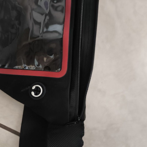Running pouch waist bag like new with transparent phone pocket
